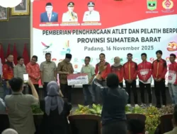 Daftar Penerima Bonus Atlet dan Pelatih Sumbar Berprestasi Senilai Total Rp9 Miliar