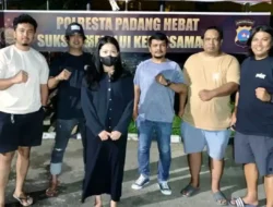 Seorang Wanita Cantik Diciduk Tim Klewang Polresta Padang Usai Menggasak Swalayan X Mart