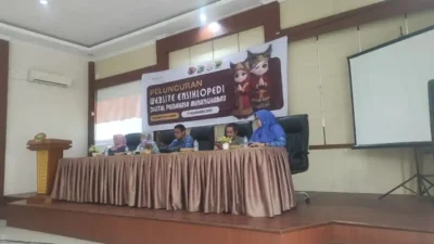 Kolaborasi Dosen Sastra Unand dan UPI YPTK Padang Luncurkan Website Ensiklopedi Digital Peribahasa Minangkabau