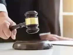 MK Tegaskan Polisi Aktif Dilarang Duduki Jabatan Sipil! Kalau Ingin Juga, Silakan Pensiun