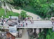 Truk ODOL Dilarang! Bupati Dharmasraya Perbaiki Jembatan Koto Laweh-Sungai Rumbai