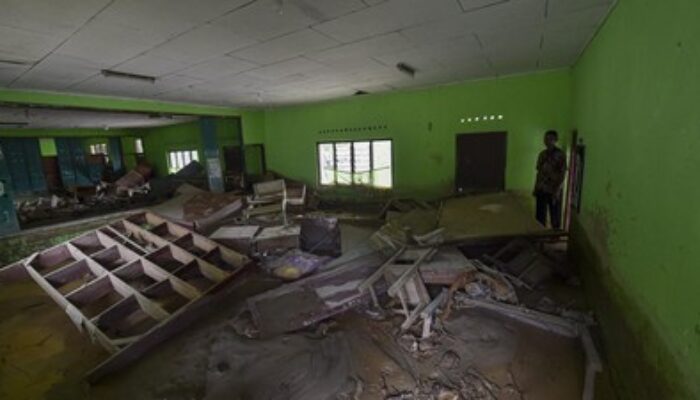 54 Sekolah Terpaksa di Tenda, Kegiatan Belajar di Lokasi Banjir Sumatra Mulai 5 Januari