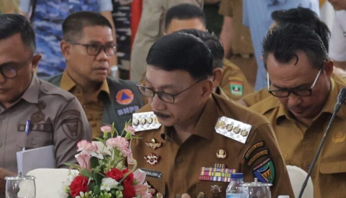 Dihadapan Mendagri dan Kepala BNPB, Bupati Hendrajoni Minta Perhatian Khusus Pembangunan Jembatan Ngalau Gadang