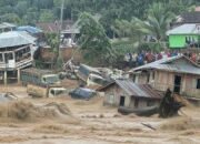 Data Rampung! 1.210 Rumah Rusak dan Hanyut Selama Bencana Banjir Bandang di Padang