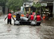 Giliran Jakarta Dilanda Banjir! 28 RT dan 44 Jalan Ini Terparah, Ketinggian Air Hingga 1 Meter
