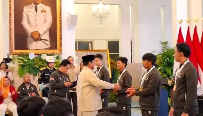 1 Emas Rp1 Miliar, Prabowo Serahkan Penghargaan Kepada Atlet Peraih Medali SEA Games 2025