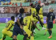 Kuasai Pertandingan, Semen Padang FC Ditahan Imbang PSM Makassar