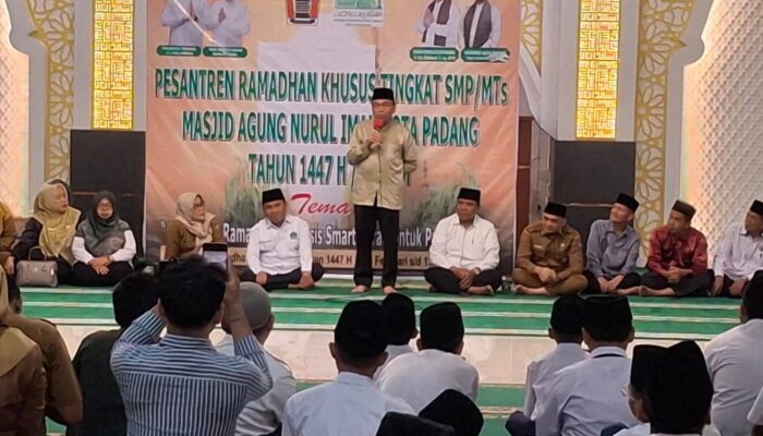Masjid Agung Nurul Iman Gelar Pesantren Ramadhan Khusus Bagi Siswa SMP/MTs Unggulan di Padang