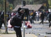 Warga dan Polisi Tertembak! Bentrok Antar Desa Pecah di Maluku Tengah, 6 Rumah Dibakar