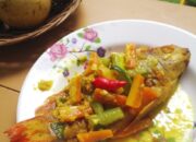 Ikan Nila Acar Kuning Bumbu Kampuang, Menu Menggugah Selera saat Berbuka Puasa!