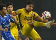 Debut Manis Imran Nuhumarury: Semen Padang Bekuk PSBS Biak 0-2 di Sleman