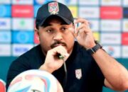 Surprise! Semen Padang FC Resmi Tunjuk Imran Nahumarury Sebagai Pelatih