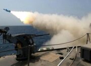 Iran Ngamuk! Tak Hanya Kapal Induk AS, Kuwait, Bahrain Hingga UEA Dibombardir dengan Rudal Balistik