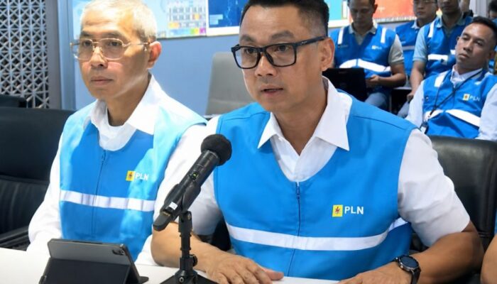 Dirut PLN Minta Maaf, Ungkap Penyebab Listrik Padam Massal di Sumatera