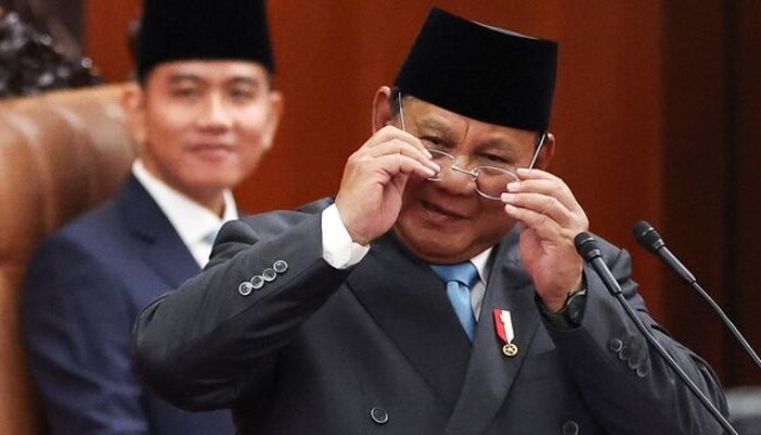 Presiden Prabowo Siapkan Ratusan Miliar Rupiah Dibagikan ke Warga untuk Liburan Akhir Tahun