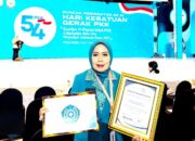 Ketua TP PKK Padang Pariaman Terima Penghargaan dari Menteri Kesehatan dan PKK Pusat