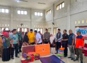 Terima Bantuan Darurat dari BPBD, Korban Kebakaran Pasar Kayu Tanam Masih di Pengungsian