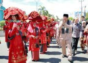 Masakan Kampuang Makan Bajamba Meriahkan Hari Jadi Kota Pariaman Ke-24