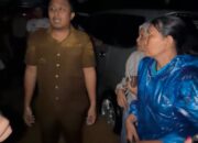 Wagub Vasko Ruseimy Pimpin Evakuasi Warga Korban Banjir di Tunggul Hitam Padang