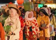 Pawai Telong-Telong HJK Padang Meriah, Setiap Kecamatan Tampilkan Ciri Khas Masing-masing