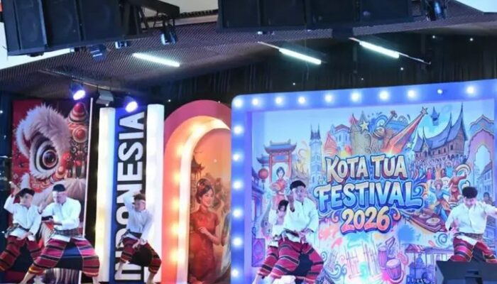 FLASH: Festival Kota Tua Padang Dimeriahkan Kejuaraan Barongsai Internasional