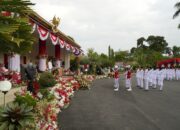 Pimpin Upacara Penurunan Bendera, Wagub Sumbar Cerita Patriotisme Masyarakat Daerah Peringati 17 Agustus