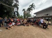 Semarak 17 Agustus di Pesantren PMINI, Santri Antusias Pacu Karung Hingga Panjat Pinang 